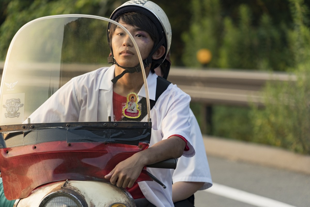 藤原竜也×竹内涼真『太陽は動かない』、ブルガリアロケで壮絶アクション＆車爆破！ 本編冒頭7分公開