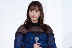 平祐奈、映画『10万分の1』初日舞台あいさつに登壇