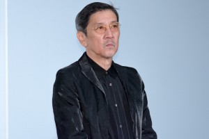 奥田瑛二、映画『10万分の1』初日舞台あいさつに登壇