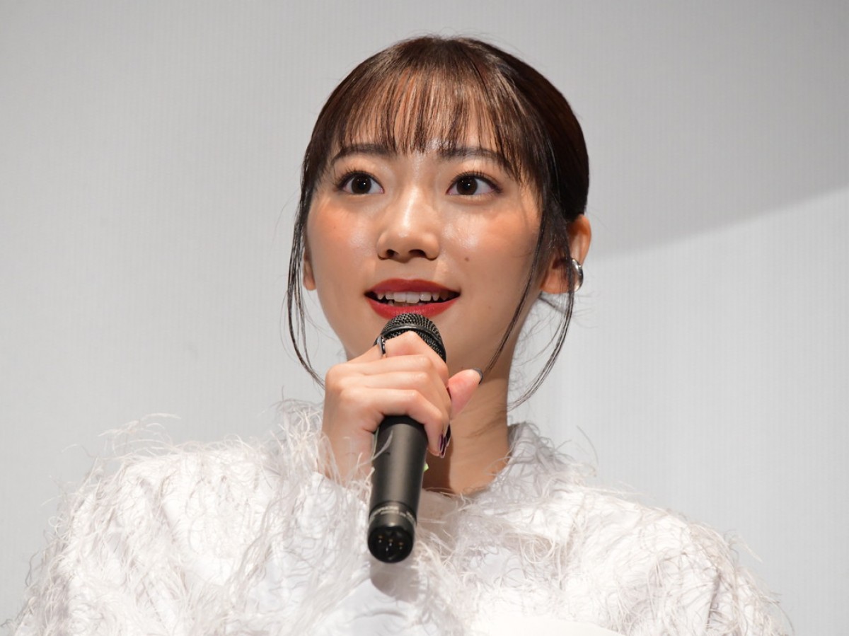 武田玲奈、誰とも会わずに撮影した主演作『真･鮫島事件』に自信 「新しいタイプのホラー」