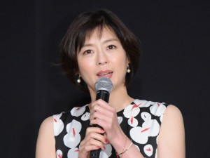 映画『ガメラ 大怪獣空中決戦』ドルビーシネマ上映 初日舞台あいさつに登場した中山忍