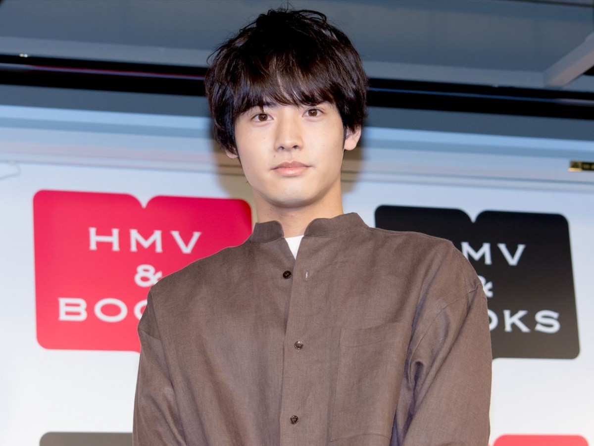 赤楚衛二、1st写真集発売に『チェリまほ』町田啓太から「おめでとう」