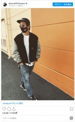 夫・中尾明慶、ほぼ同じタイミングで同じような背景の写真を投稿　※「中尾明慶」インスタグラム