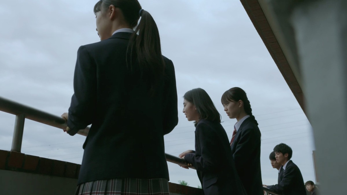 星野源＆橋本環奈＆浜辺美波ら“先生”が学生たちを応援　ドコモ新CM完成