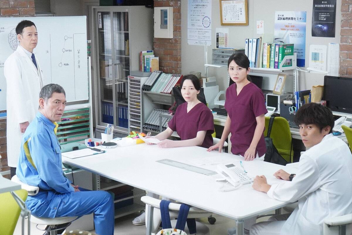 『監察医 朝顔』第6話 “朝顔”上野樹里に解剖依頼　帰らぬ桑原と警察官殺害事件の行方