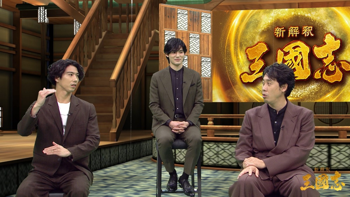ムロツヨシ、橋本環奈との“初シーン”に「息ピッタリで夫婦になれました」と笑顔