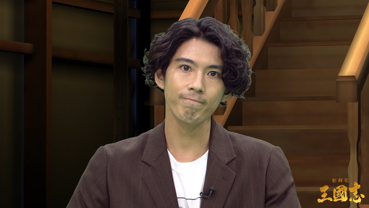 ムロツヨシ、橋本環奈との“初シーン”に「息ピッタリで夫婦になれました」と笑顔