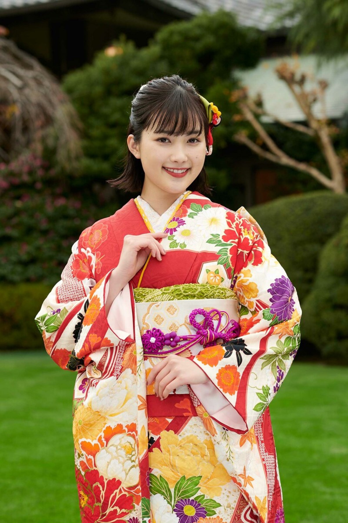 美の競演！ 小芝風花、高橋ひかる、本田望結ら晴れ着姿を披露