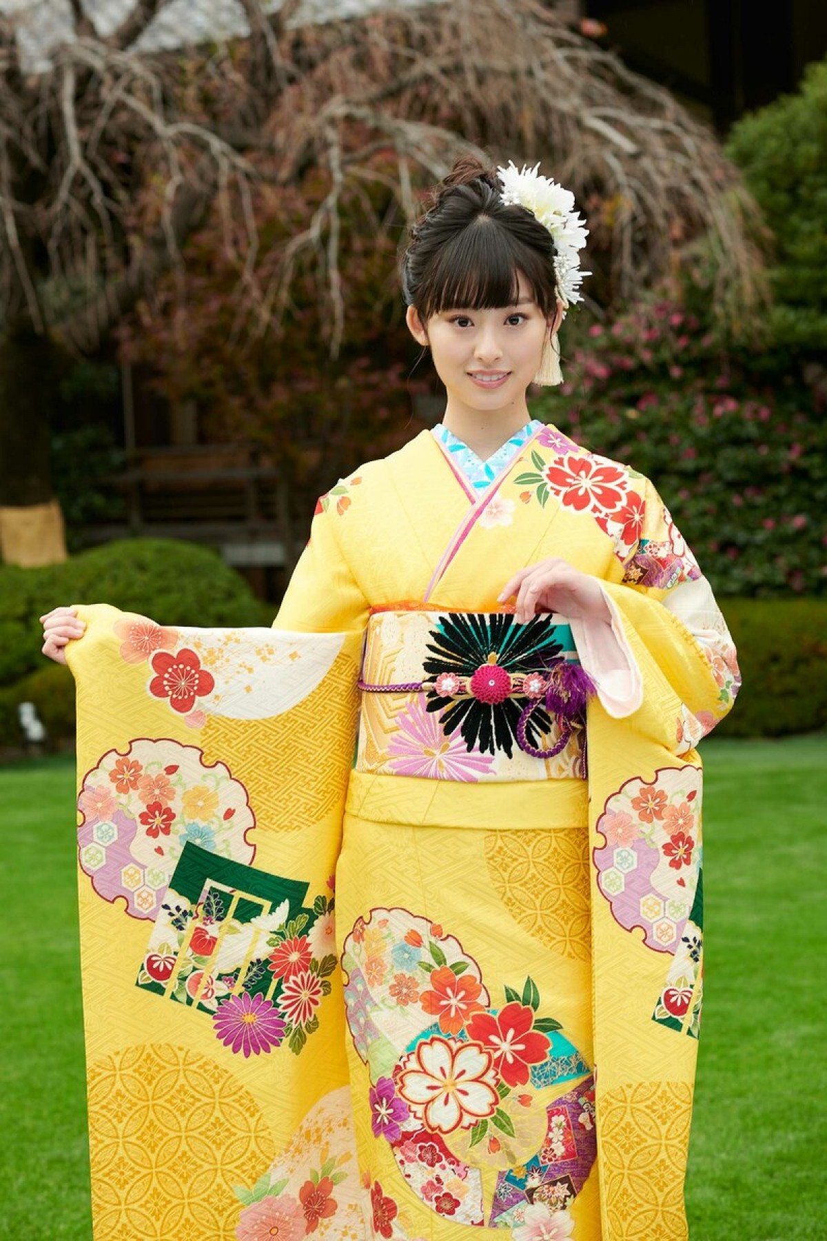 美の競演！ 小芝風花、高橋ひかる、本田望結ら晴れ着姿を披露