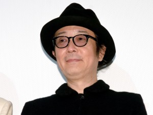 映画『夏、至るころ』公開記念舞台あいさつに登場したリリー・フランキー