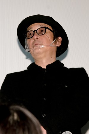 映画『夏、至るころ』公開記念舞台あいさつに登場したリリー・フランキー