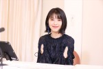 【写真】浜辺美波が歓喜、『約ネバ』アニメ版声優陣とオンライン共演