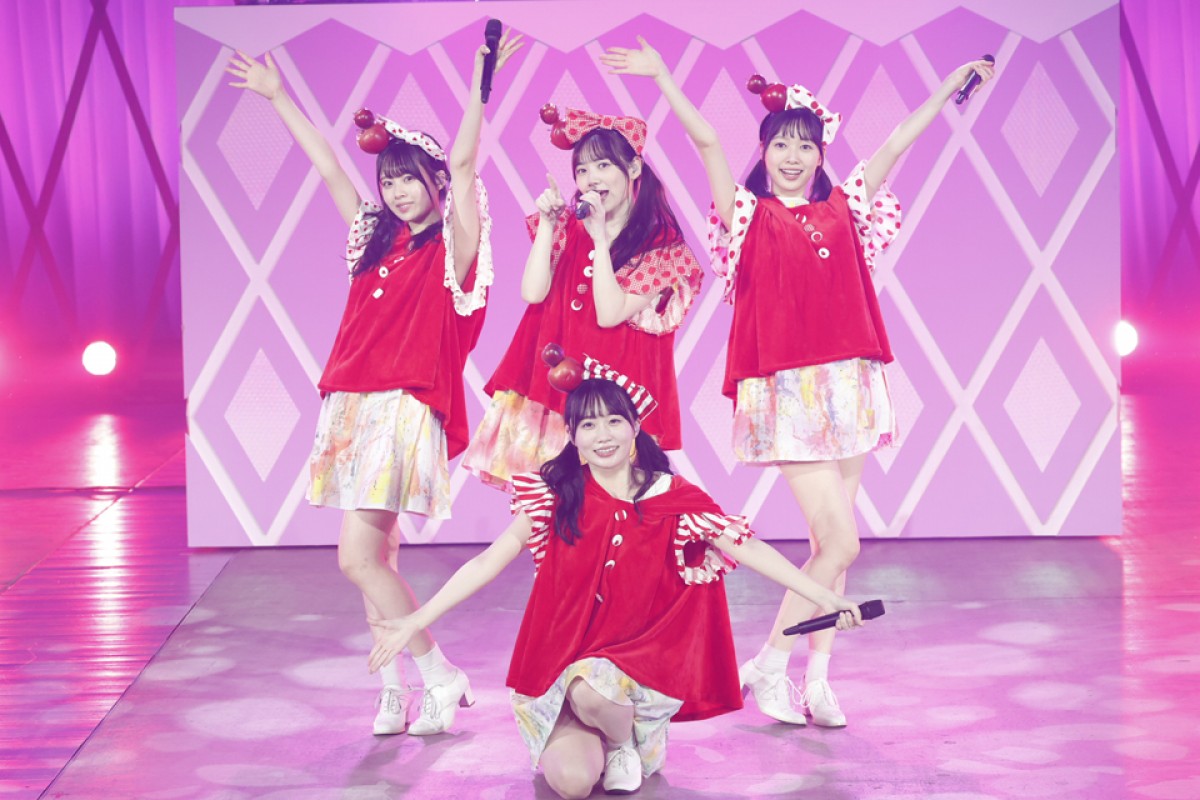 乃木坂46、四期生16人で初ライブ　早川聖来がセンターに