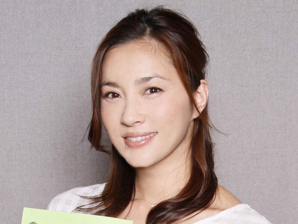 瀬戸朝香(2015年撮影)