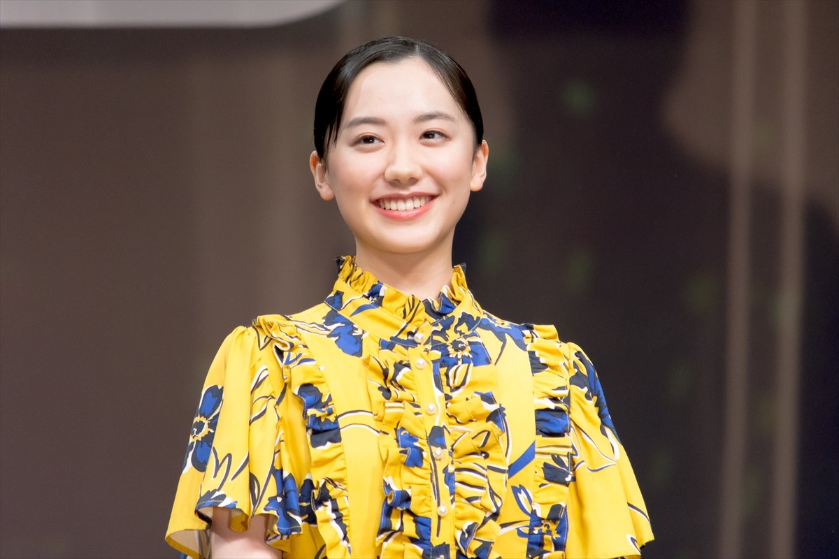 『映画 えんとつ町のプペル』完成披露試写会に登場した芦田愛菜