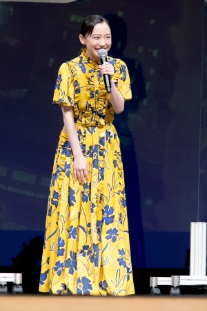 『映画 えんとつ町のプペル』完成披露試写会に登場した芦田愛菜