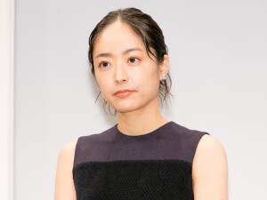 映画『大コメ騒動』東京プレミア試写会に登場した井上真央