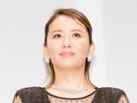 鈴木砂羽『相棒』“亀山夫婦”復活を報告「相変わらずの空気感です！」