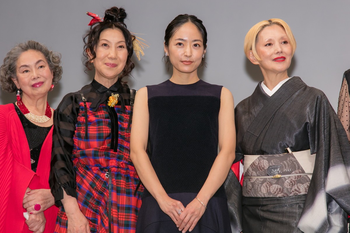 井上真央、ラブシーンを我慢できない室井滋に「見たい！」と期待