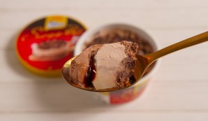 スーパーカップsweet S にガトーショコラ味 ブランデー香る本格スイーツ 年12月日 スイーツ クランクイン トレンド