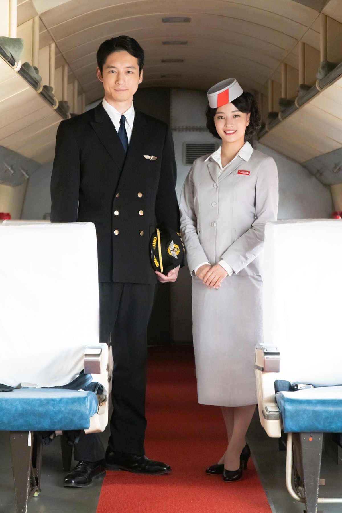 坂口健太郎、初のパイロット役に　広瀬すず主演『エアガール』出演