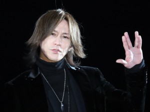 「GUNDAM FACTORY YOKOHAMA」オープニングセレモニーに登場したLUNA SEA・SUGIZO