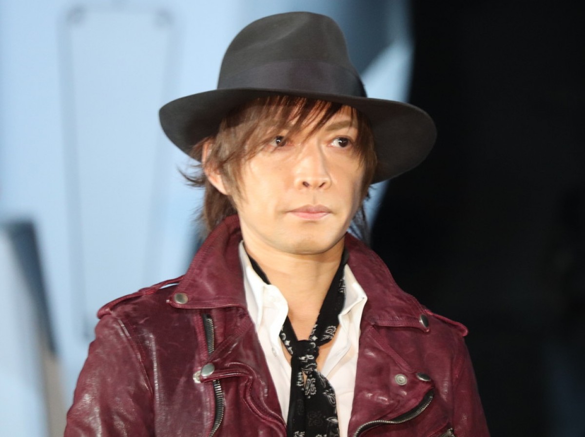 LUNA SEA、動く等身大ガンダムの前で生演奏　SUGIZO「問答無用で涙した」