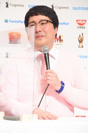 「M‐1グランプリ2020」優勝者記者会見に登場したマヂカルラブリー・村上