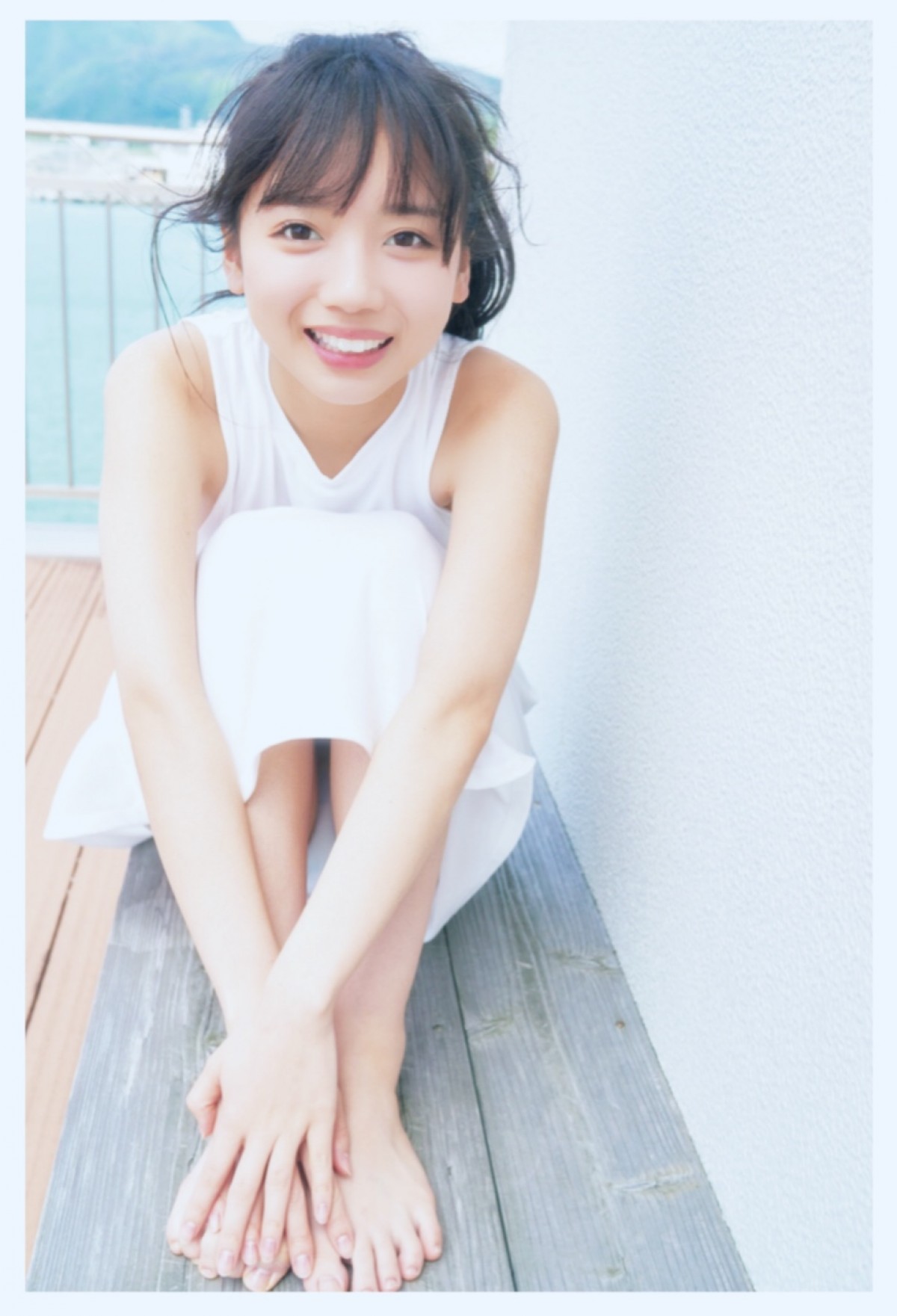 日向坂46・齊藤京子、初ソロ写真集で「恥ずかしそうな顔、大人っぽい顔を見せられた」