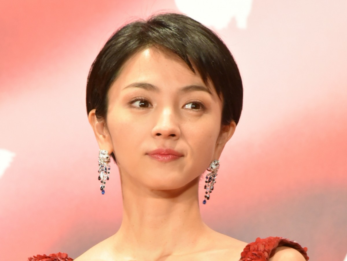 綾瀬はるか、蒼井優、上戸彩、満島ひかり、宮崎あおい　今年36歳“年女”女優は最強世代