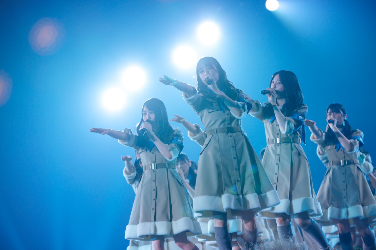 療養中の日向坂46・松田好花、サプライズ登場　涙であいさつ「様子を見ながら少しずつ」＜ひなくり2020＞