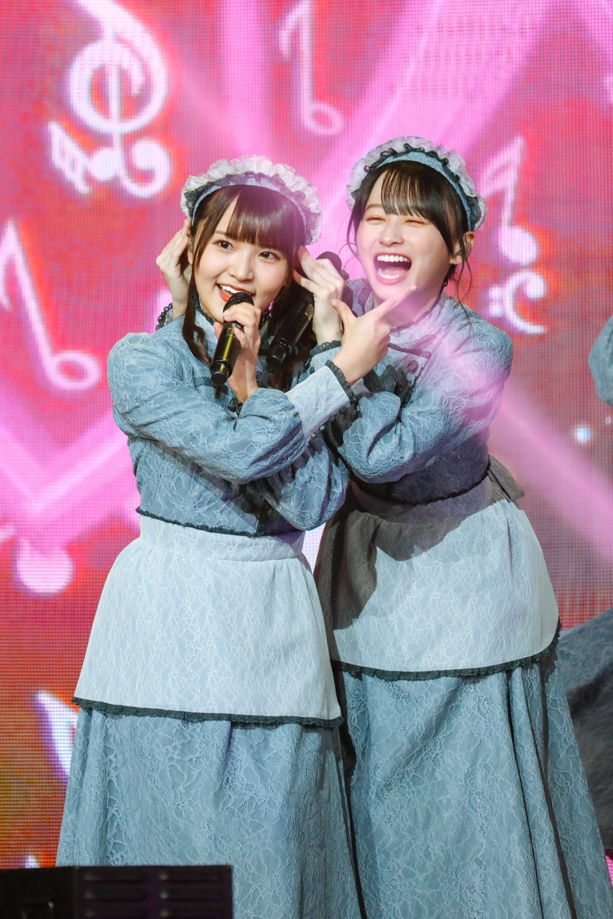 療養中の日向坂46・松田好花、サプライズ登場　涙であいさつ「様子を見ながら少しずつ」＜ひなくり2020＞