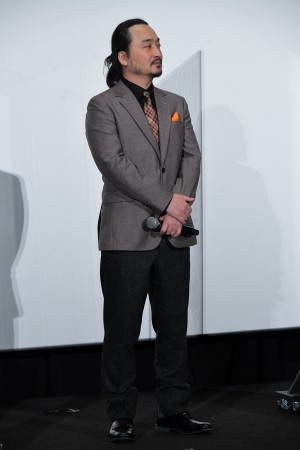 『映画 えんとつ町のプペル』初日舞台あいさつに登場した廣田裕介監督