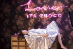 浜辺美波と吉沢亮が出演　ロッテ「ガーナミルクチョコレート」新TVCM「LOVE ITACHOCO」篇メイキングカット