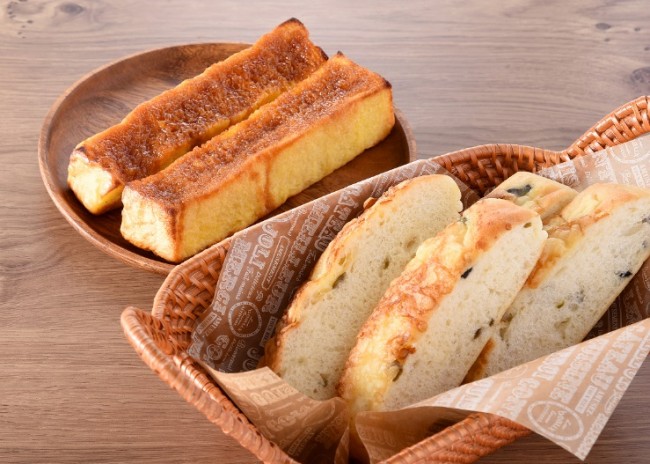 ファミマ「KIHACHI」監修のパンが登場！　フレンチトースト＆フォカッチャの2種