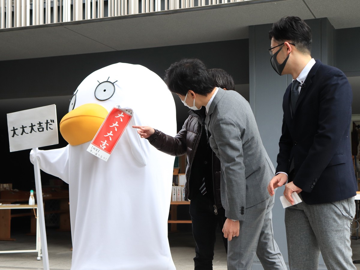 『銀魂 THE FINAL』エリザベスがヒット祈願 「大ヒット間違いなし！」と自信