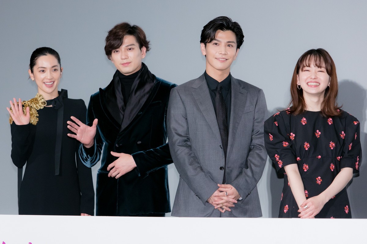 岩田剛典、初共演の新田真剣佑は「人懐っこい弟みたい」