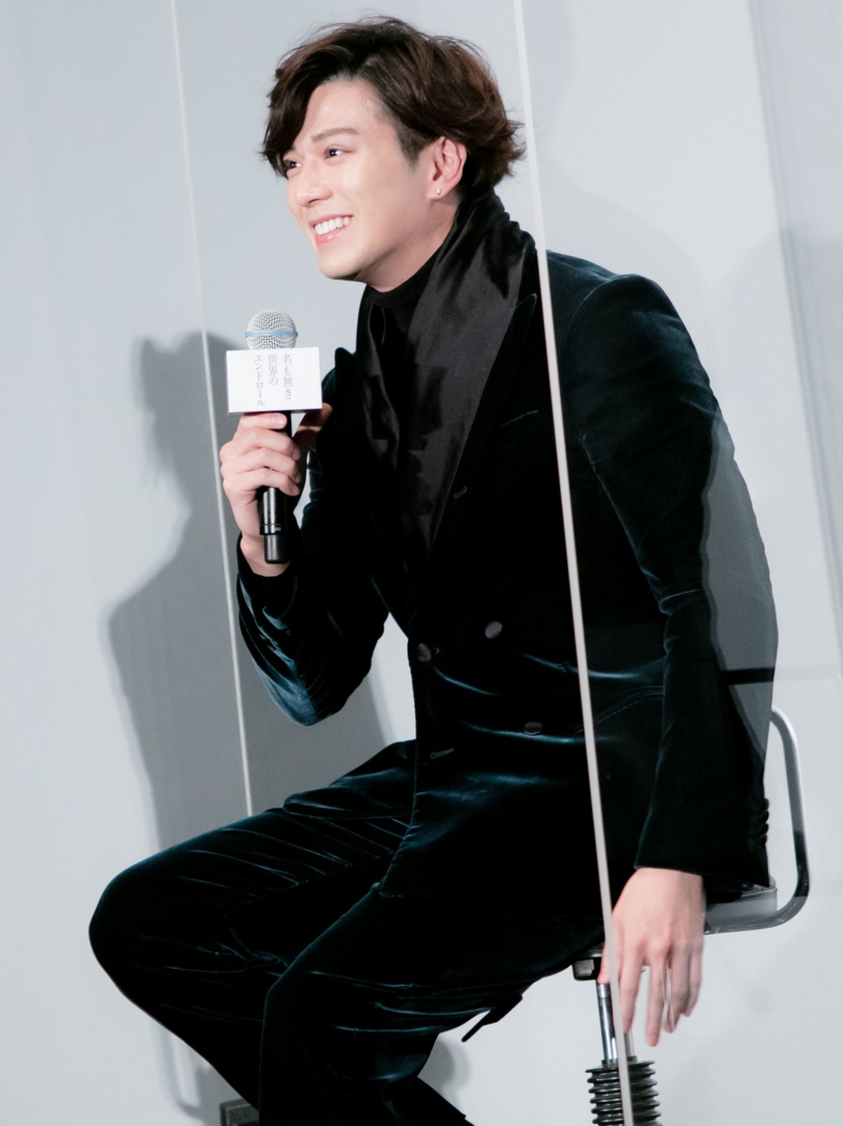 岩田剛典、初共演の新田真剣佑は「人懐っこい弟みたい」