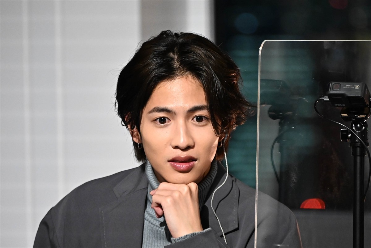 佐藤健、謎解きは「本業です」 “親友”千鳥・ノブとの初冠バラエティーに自信