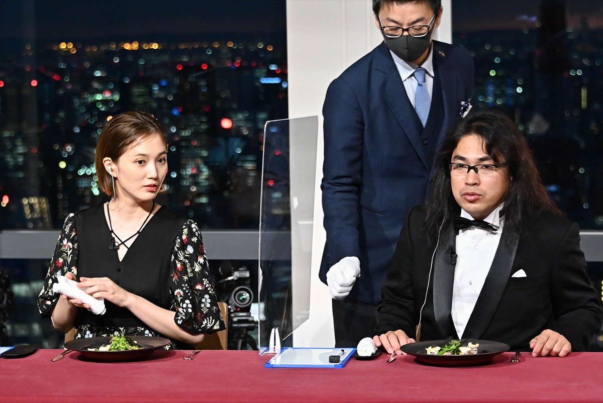 佐藤健、謎解きは「本業です」 “親友”千鳥・ノブとの初冠バラエティーに自信