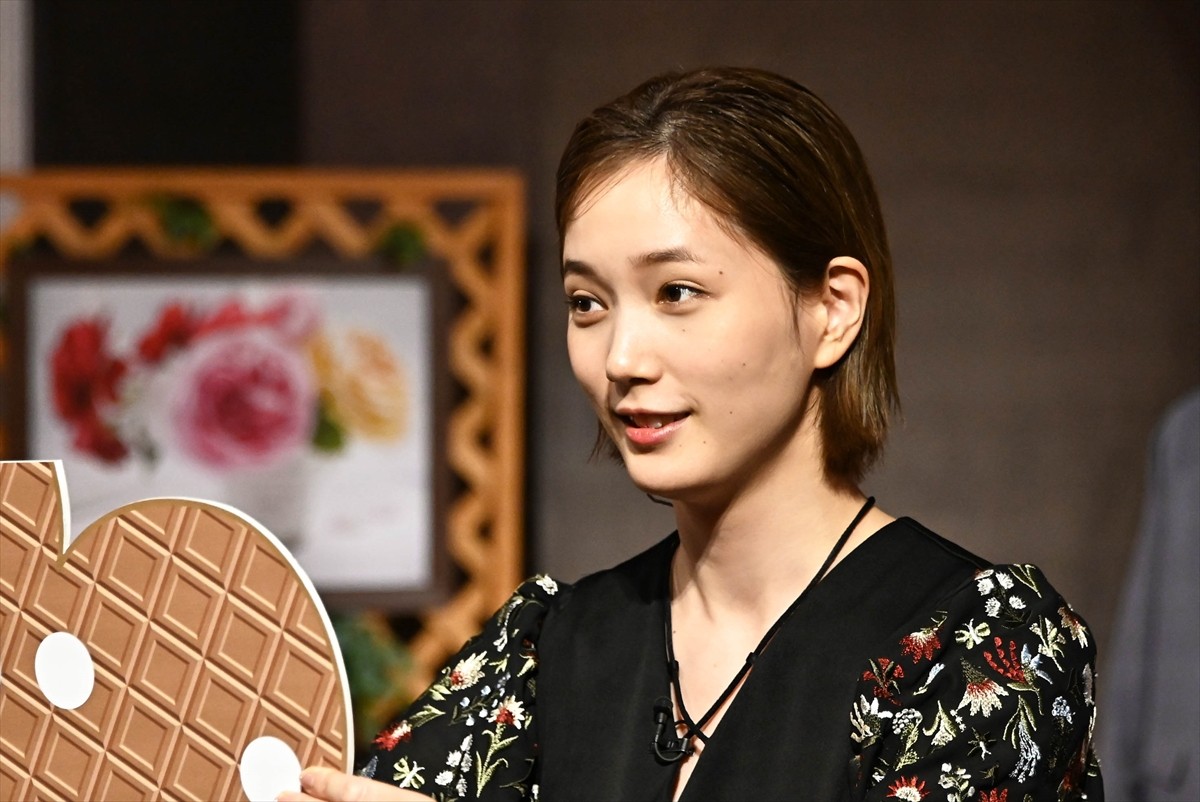 佐藤健、謎解きは「本業です」 “親友”千鳥・ノブとの初冠バラエティーに自信