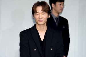 綾野剛、『ヤクザと家族 The Family』完成報告＆生配信トークイベントに登場