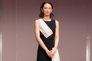 映画『ファーストラヴ』完成報告イベントに登場した北川景子