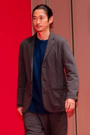 映画『ファーストラヴ』完成報告イベントに登場した窪塚洋介