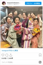 『おちょやん』山村千鳥一座、大集合！　※「若村麻由美」インスタグラム