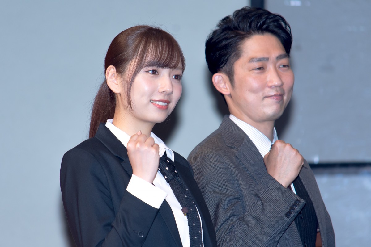 乃木坂46・新内眞衣、初ヒロインでキュート＆クールな表情　舞台『熱海殺人事件』シーン公開