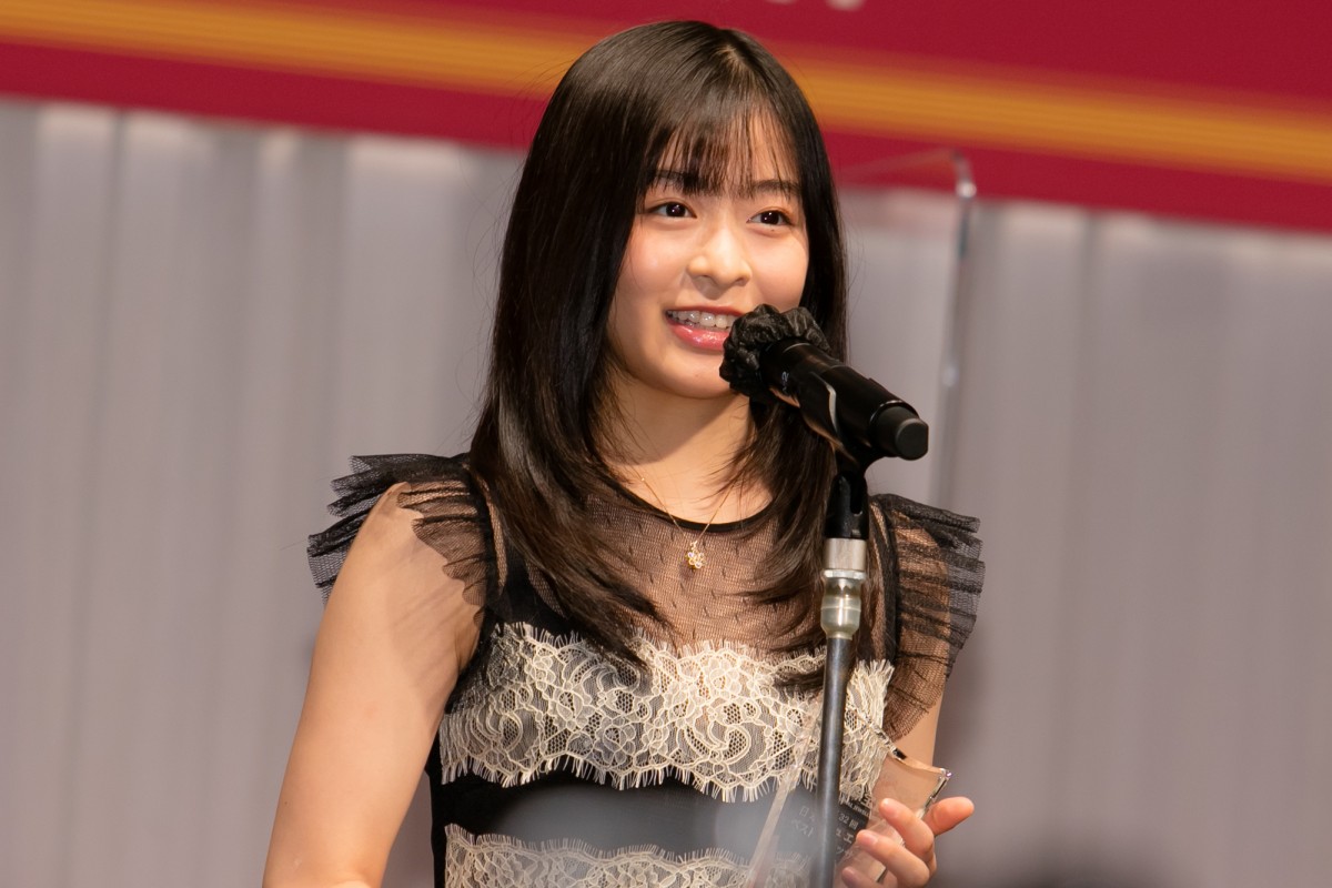 戸田恵梨香、ジュエリーベストドレッサー賞受賞　初ジュエリー秘話を告白