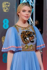 アニャ・テイラー＝ジョイ、英国アカデミー賞（BAFTA）にて（2017年）