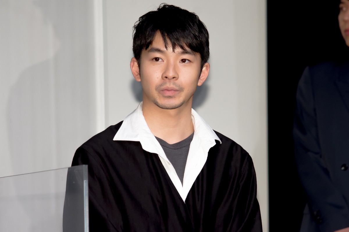 松坂桃李、結婚後初の公の場　結婚してからの変化は「健康をより一層大事に」