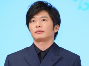 映画『哀愁しんでれら』完成報告会に登場した田中圭